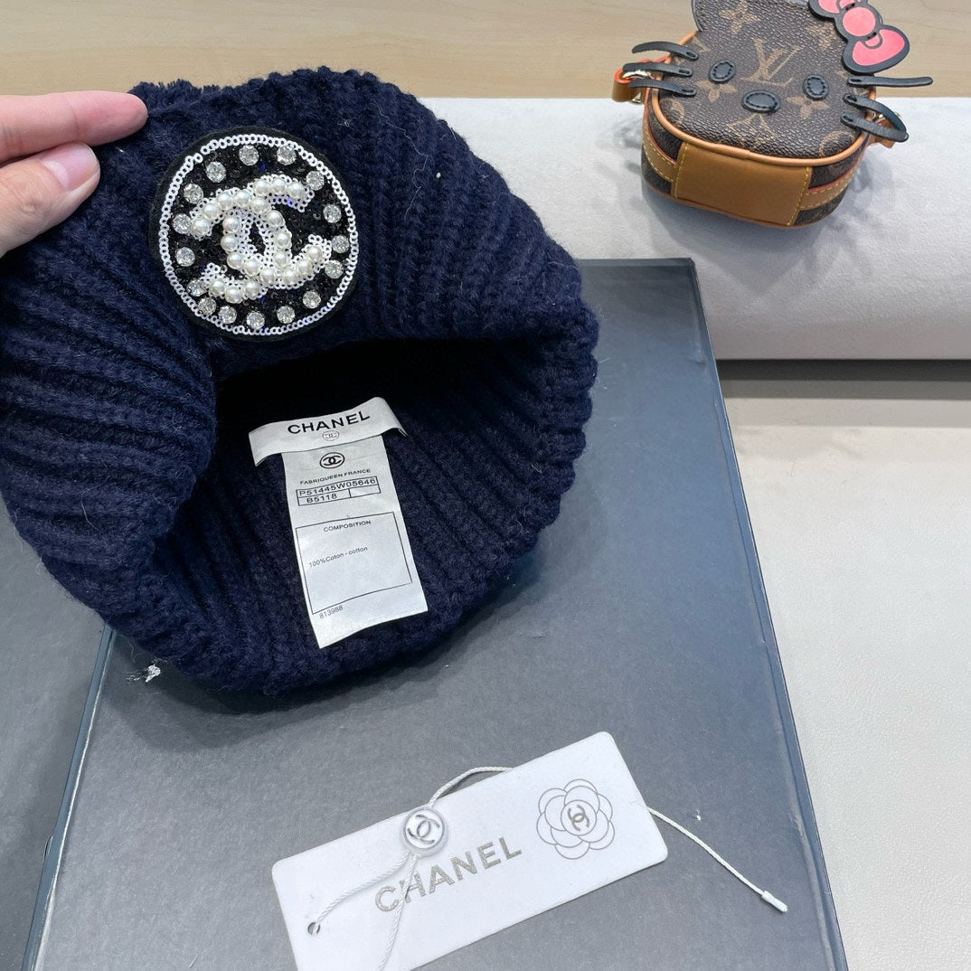 CHANEL KNIT BEANIE HAT IN NAVY BLUE WOOL 430241