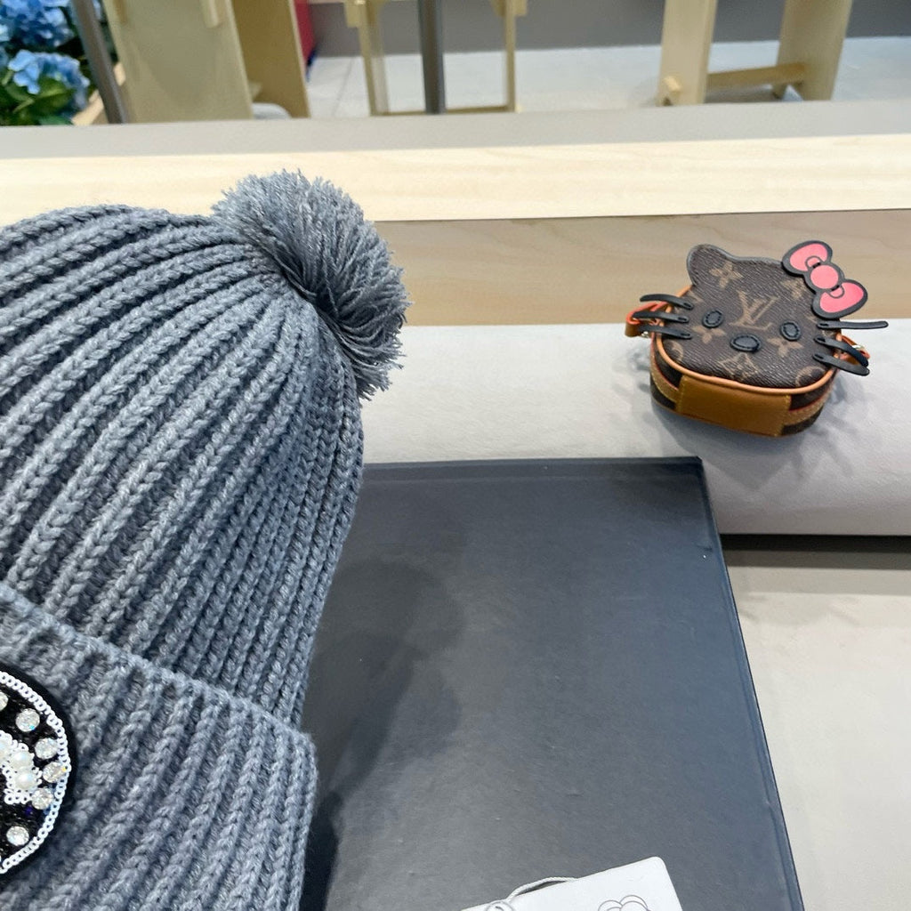 CHANEL KNIT BEANIE HAT IN SHARK GRAY WOOL 430243