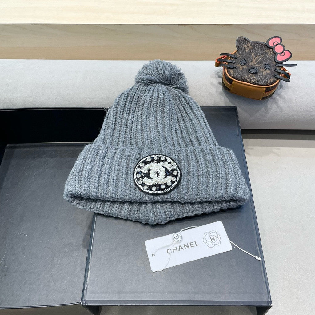 CHANEL KNIT BEANIE HAT IN SHARK GRAY WOOL 430243