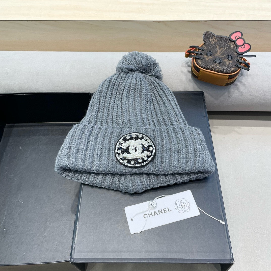 CHANEL KNIT BEANIE HAT IN SHARK GRAY WOOL 430243