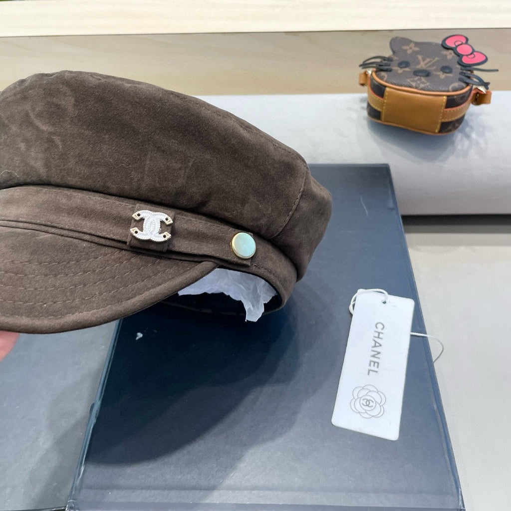 CHANEL NEWSBOY CAP IN WALNUT BROWN SUEDE 429939
