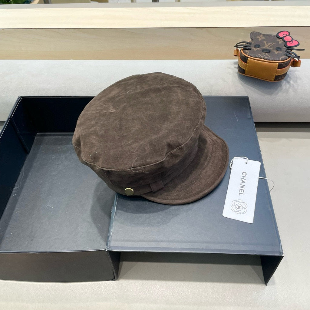 CHANEL NEWSBOY CAP IN WALNUT BROWN SUEDE 429939