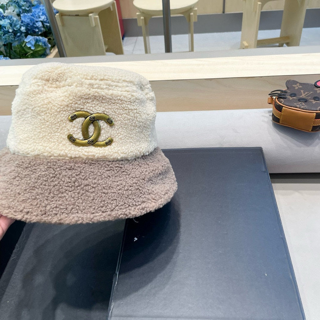 CHANEL BUCKET HAT IN BEIGE MIX WENGE BROWN LAMB WOOL 431623
