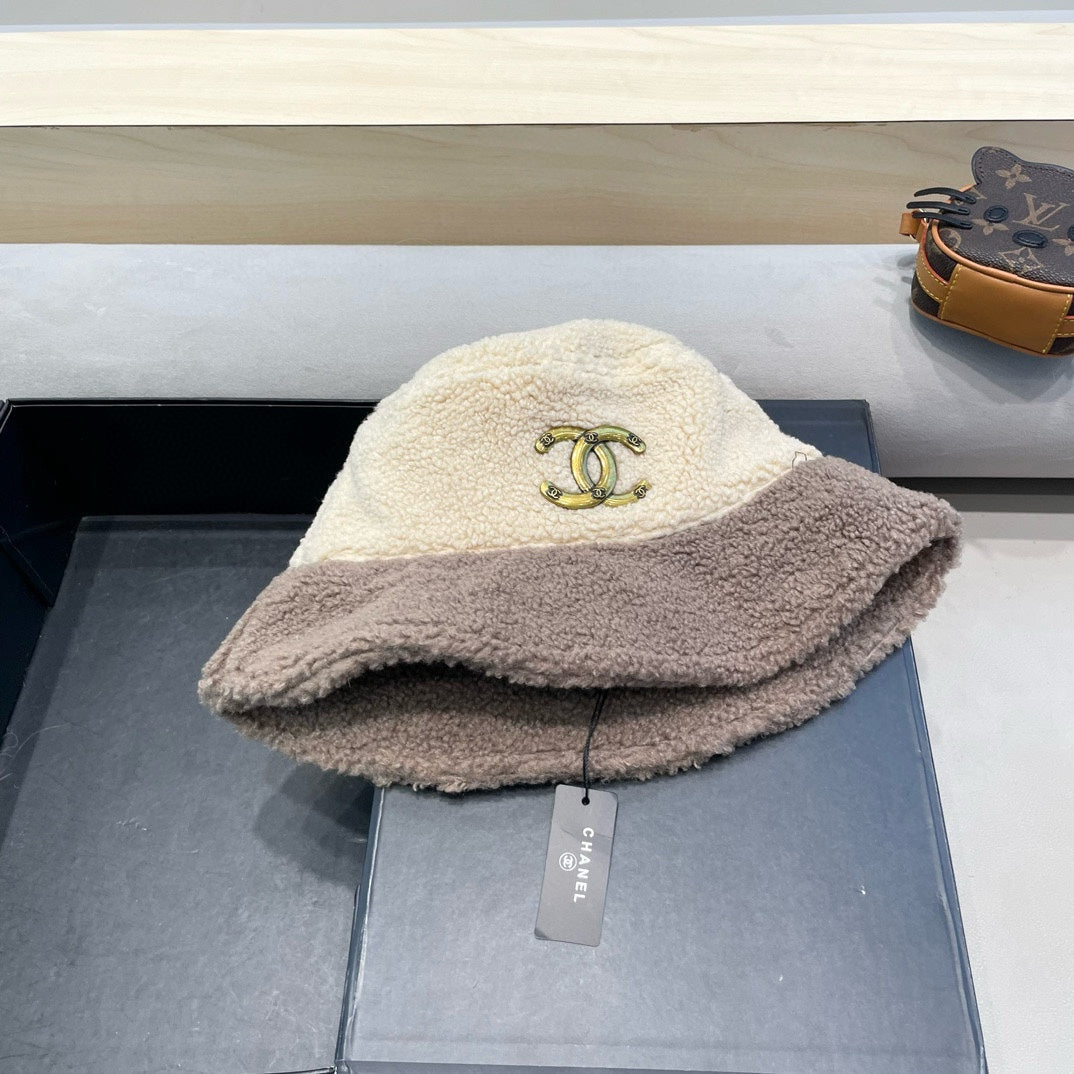 CHANEL BUCKET HAT IN BEIGE MIX WENGE BROWN LAMB WOOL 431623