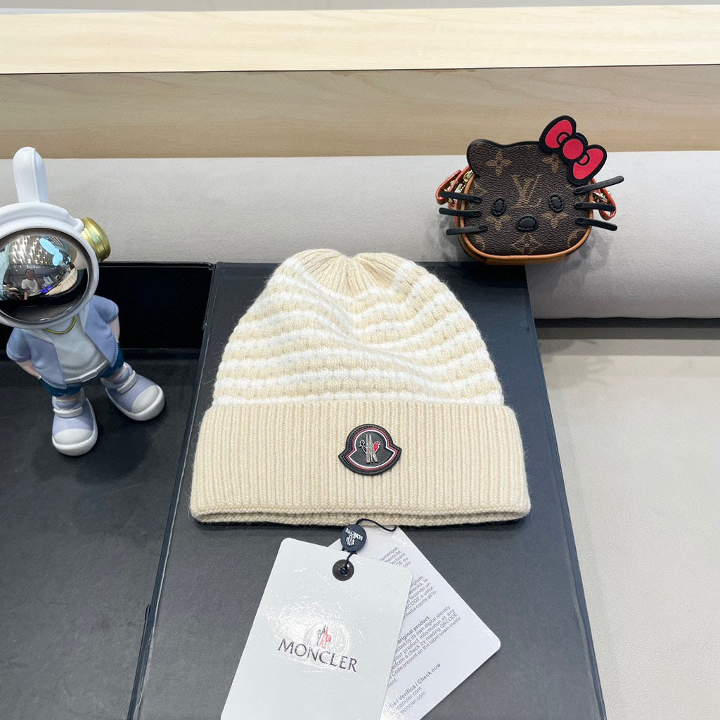 BEANIE HAT IN STELL BISQUE BEIGE MIX WHITE CASHMERE 436731