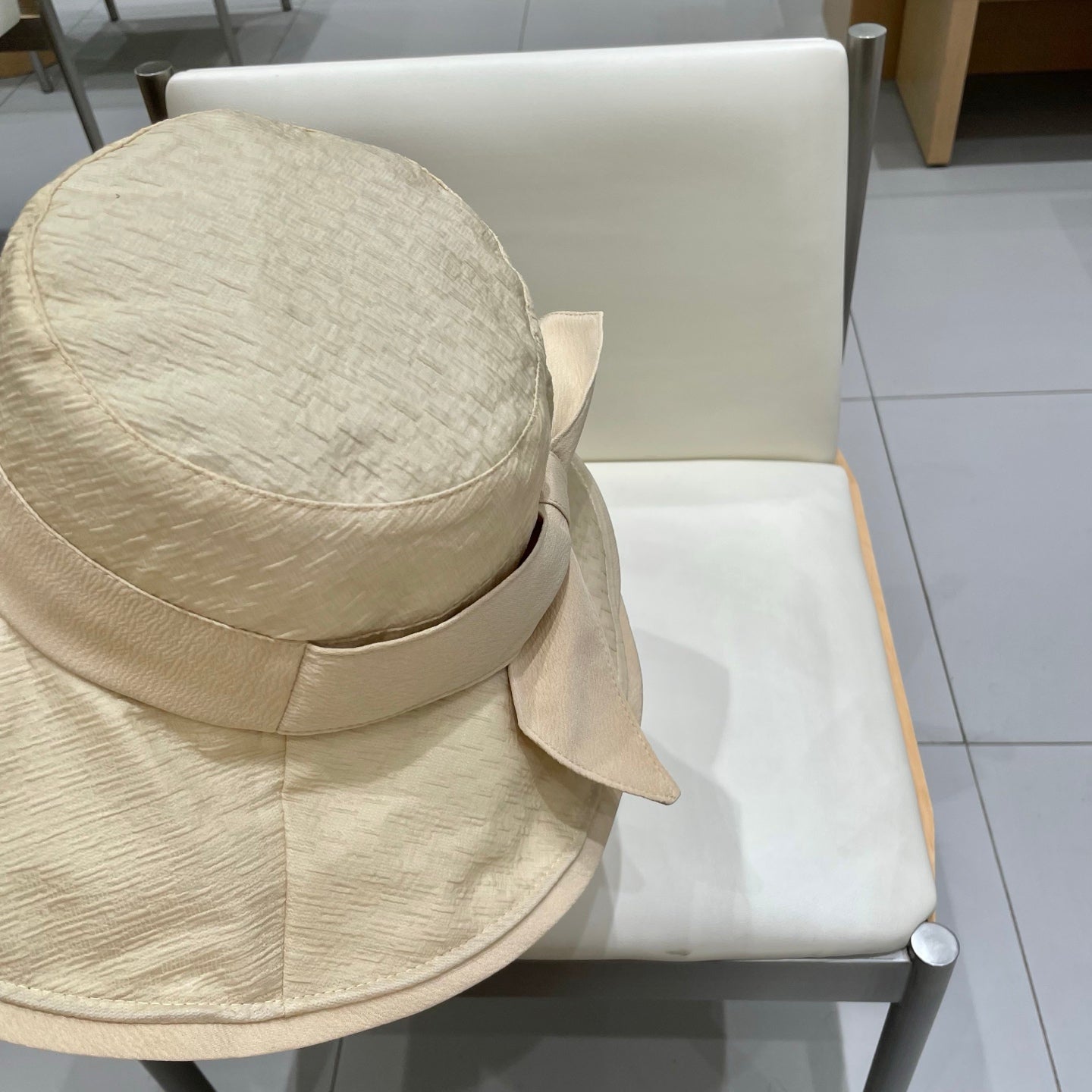 CELINE BUCKET HAT MODEL 650698 IN BEIGE FABRIC