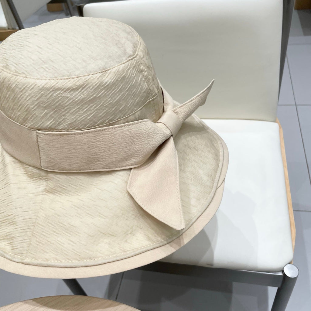 CELINE BUCKET HAT MODEL 650698 IN BEIGE FABRIC