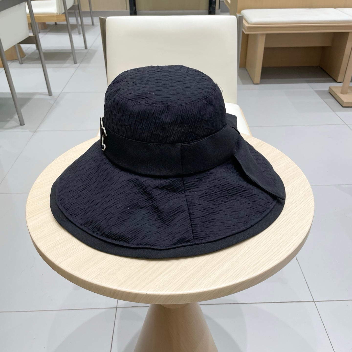 CELINE BUKET HAT MODEL 650498 IN NAVY TEXTURED FABRIC