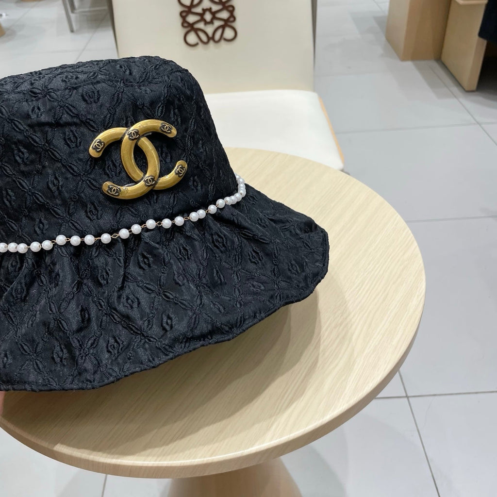 CHANEL BUCKET HAT BLACK PEARL 674114