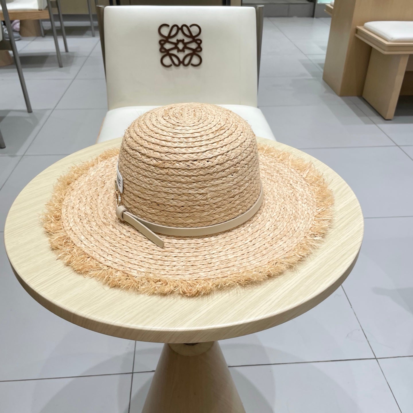 CELINE WIDE BRIM HAT MODEL 650421 IN NATURAL WITH BEIGE LEATHER STRAP RAFFIA STRAW