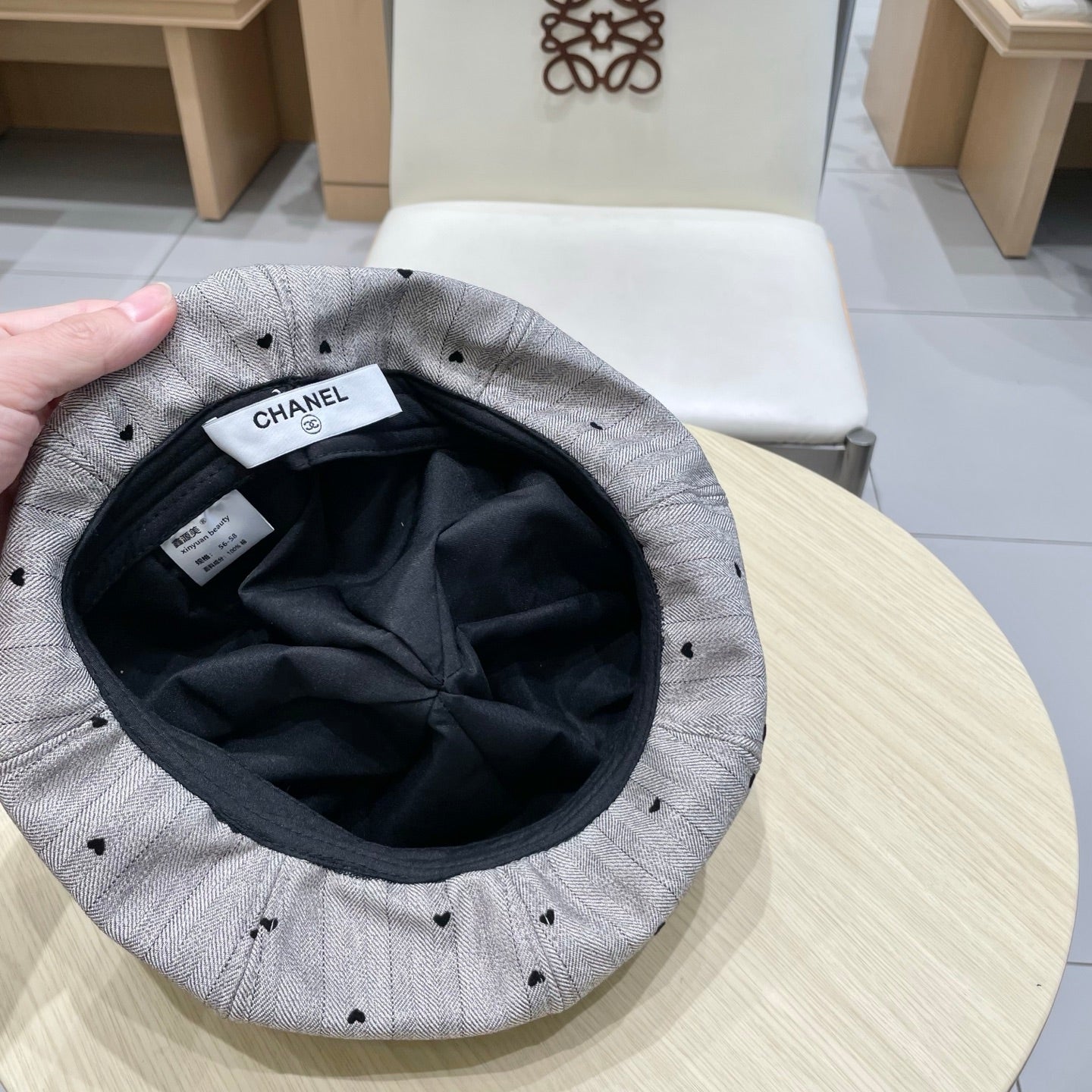 CHANEL BERET HAT POLKA DOT MOUSE GRAY 672671