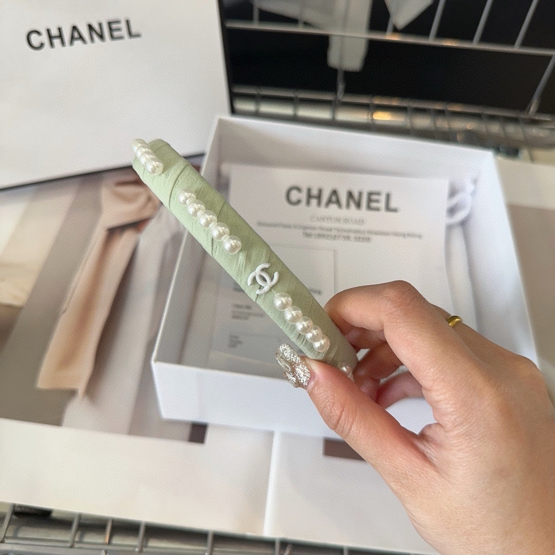 CHANEL HEADBAND GREEN PASTEL SILK 168620