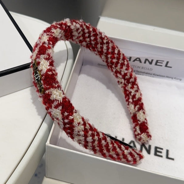 CHANEL CHERRY RED MIX WHITE WOOL HAIRBAND 412546