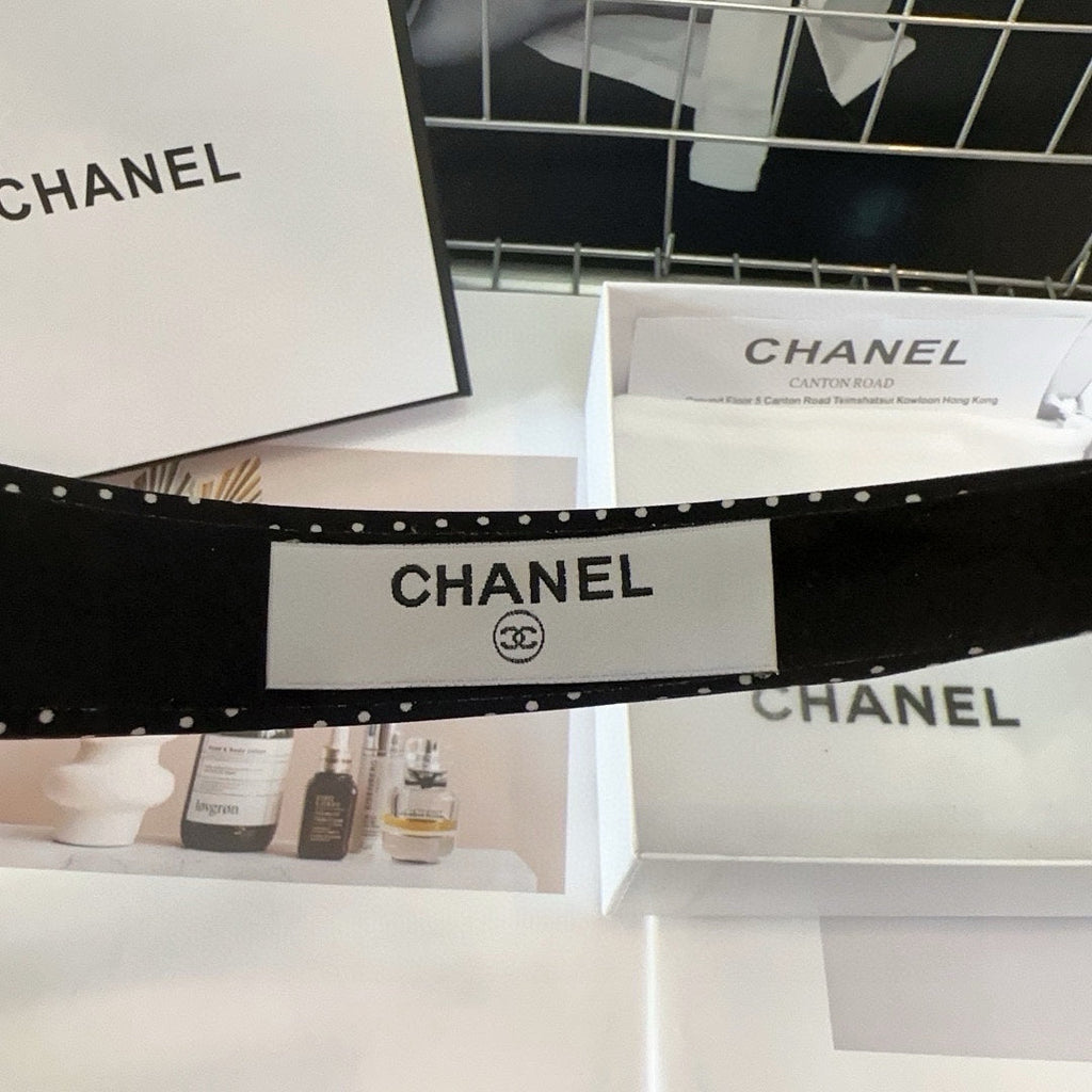 CHANEL BLACK FABRIC HAIRBAND 423658
