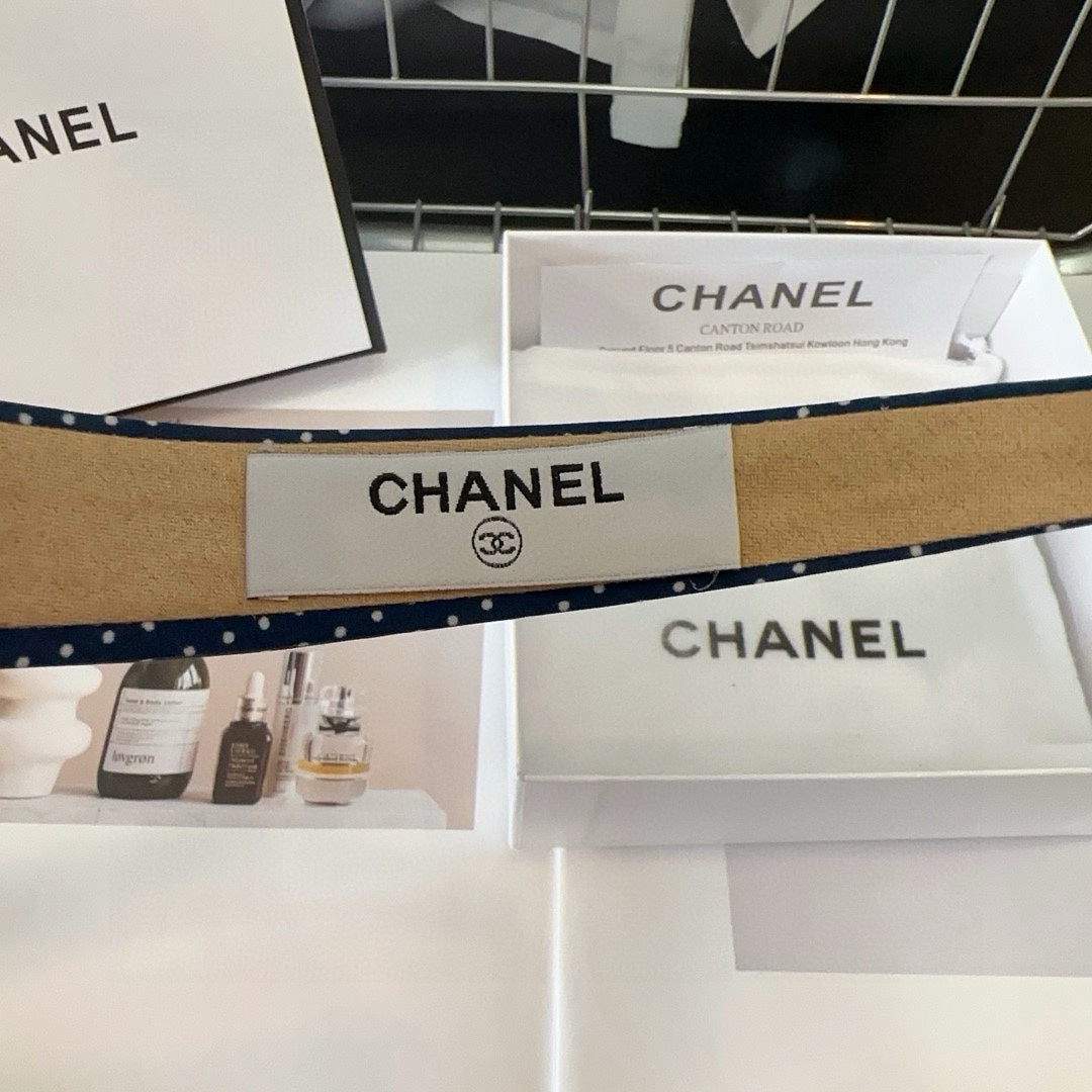 CHANEL NAVY BLUE FABRIC HAIRBAND 423659