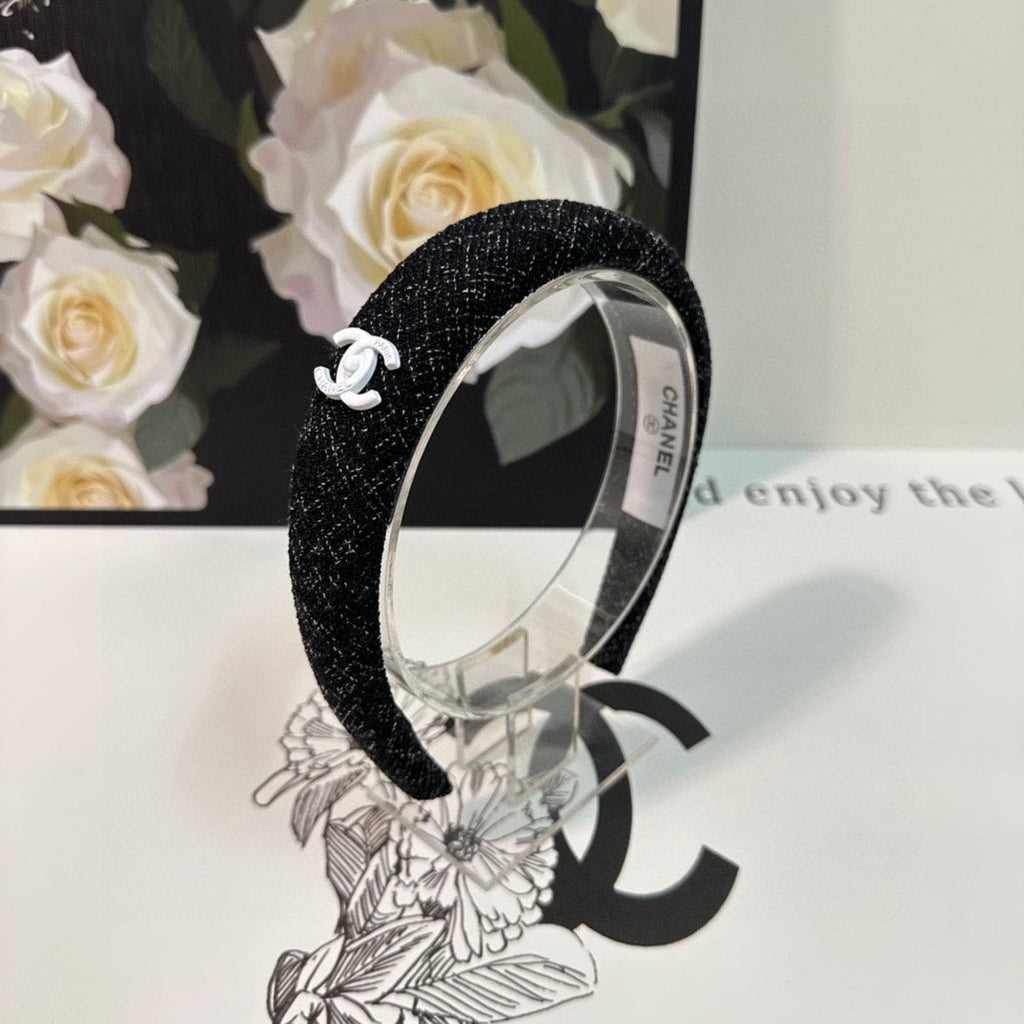 CHANEL BLACK TWEED HAIRBAND 124639