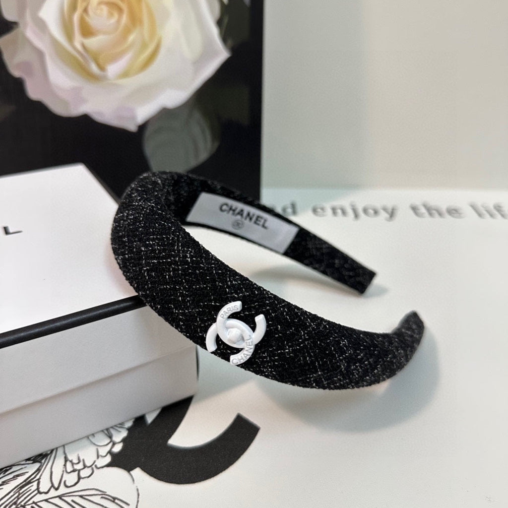 CHANEL BLACK TWEED HAIRBAND 124639