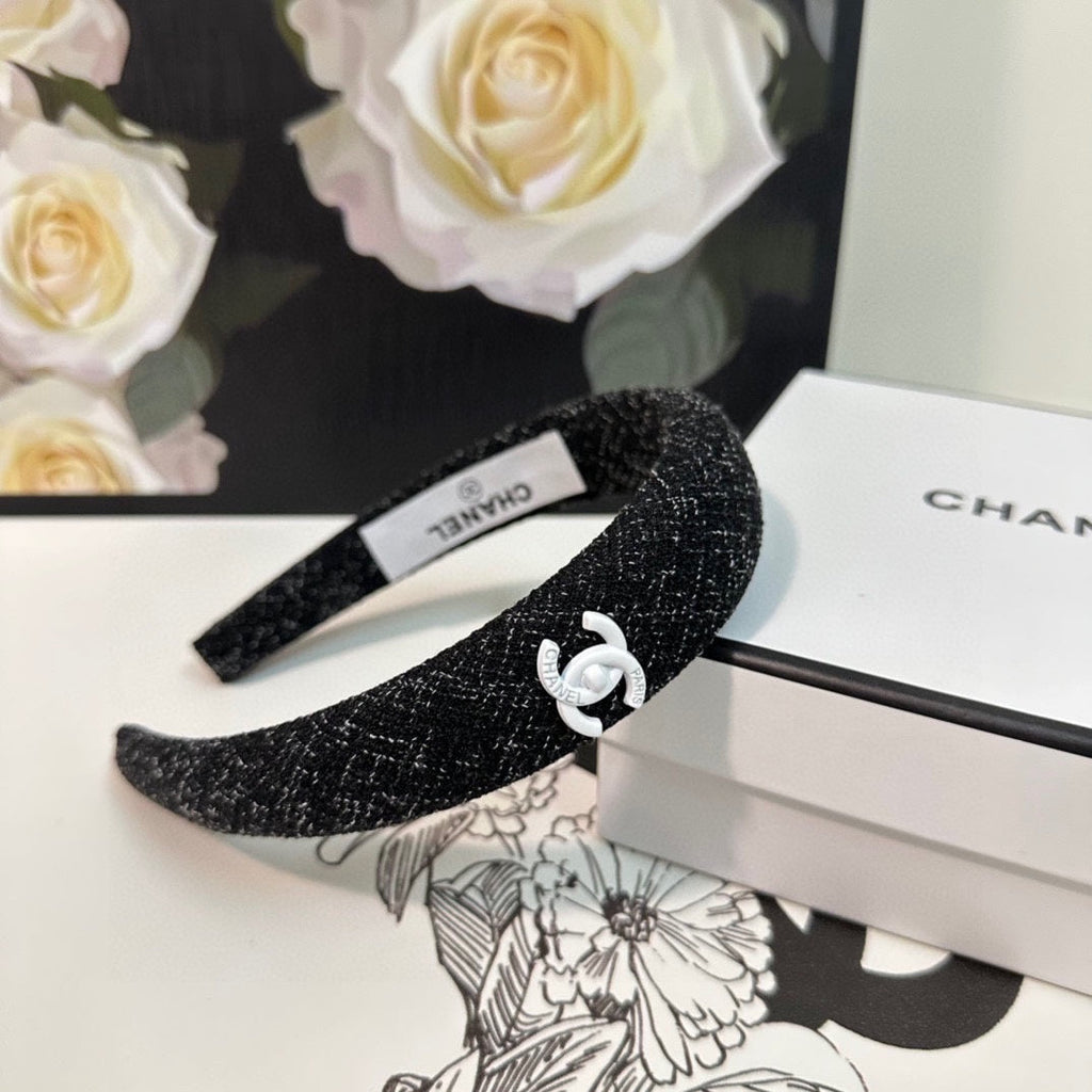CHANEL BLACK TWEED HAIRBAND 124639
