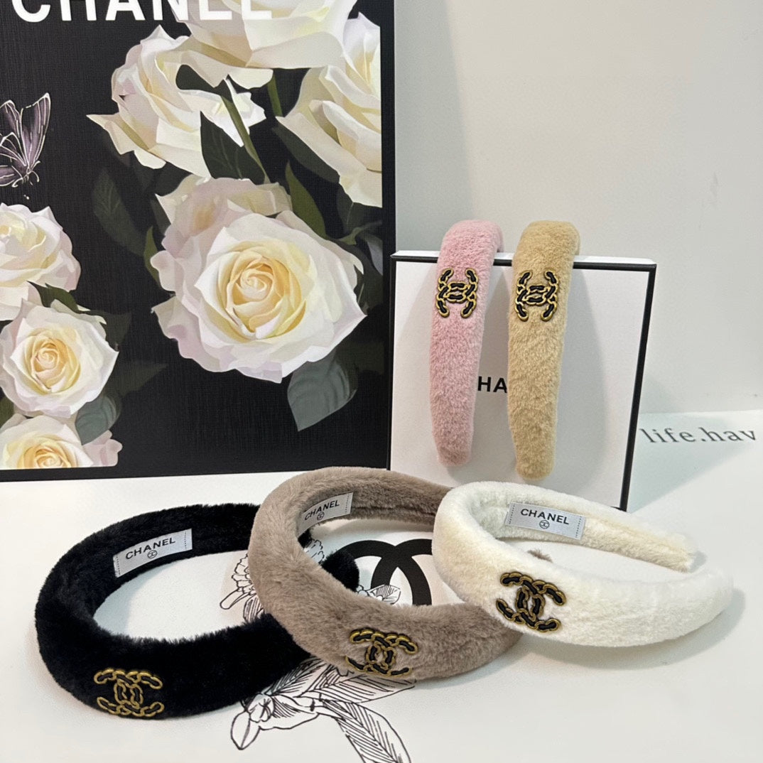 CHANEL MEDIUM BROWN SHEARLING HEADBAND 151381