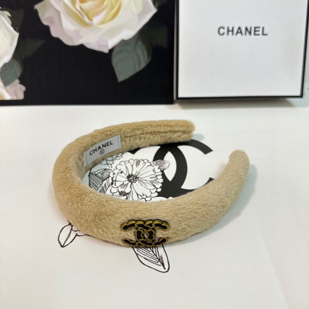 CHANEL BISCOTTI YELLOW SHEARLING HEADBAND 151382