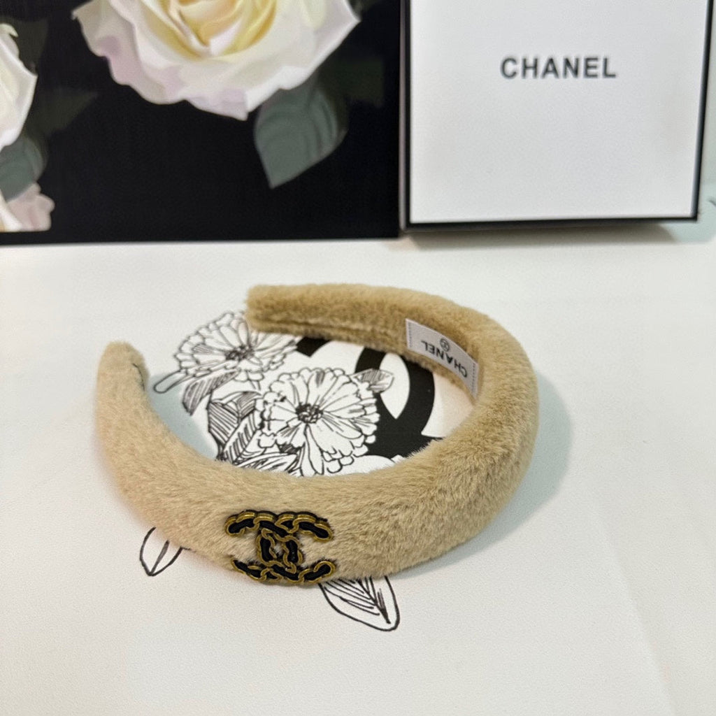 CHANEL BISCOTTI YELLOW SHEARLING HEADBAND 151382