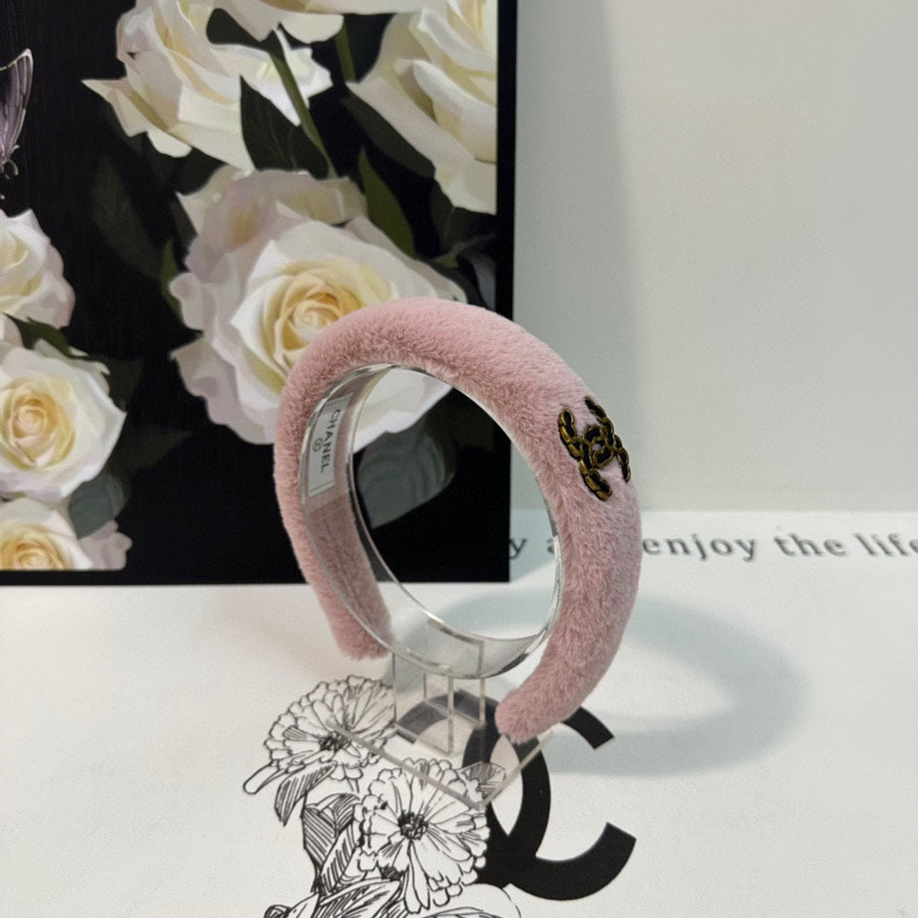 CHANEL FLAMINGO PINK SHEARLING HEADBAND 151383