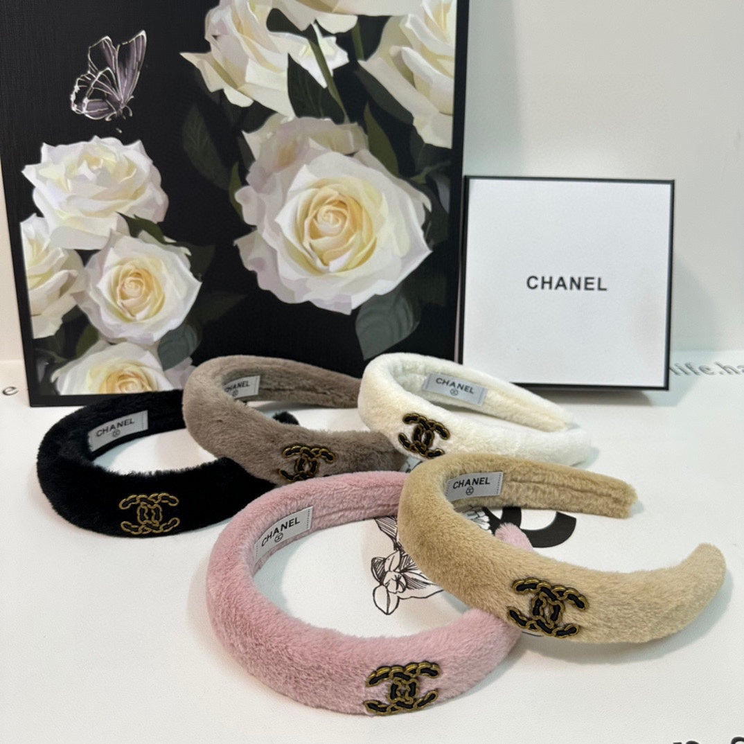 CHANEL FLAMINGO PINK SHEARLING HEADBAND 151383
