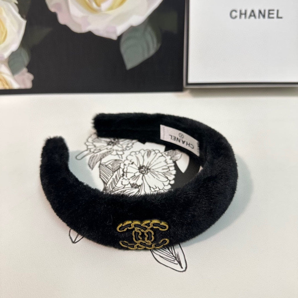 CHANEL BLACK SHEARLING HEADBAND 151385