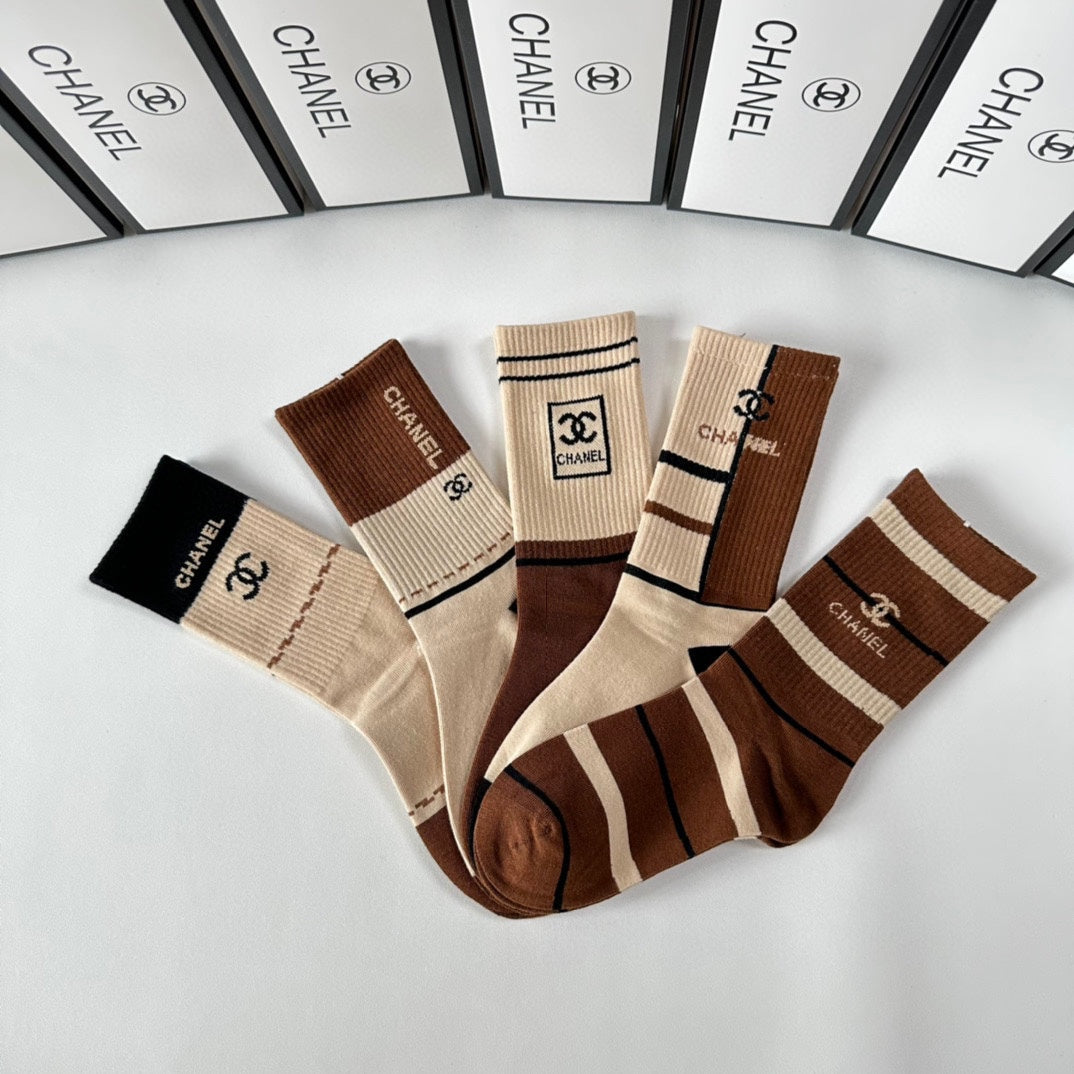 CHANEL CREW SOCKS 410983 ( 1 BOX )