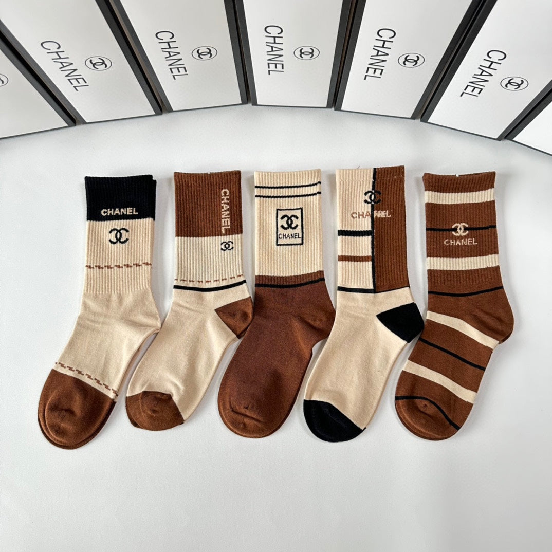 CHANEL CREW SOCKS 410983 ( 1 BOX )