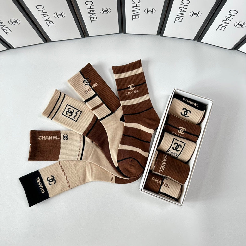 CHANEL CREW SOCKS 410983 ( 1 BOX )