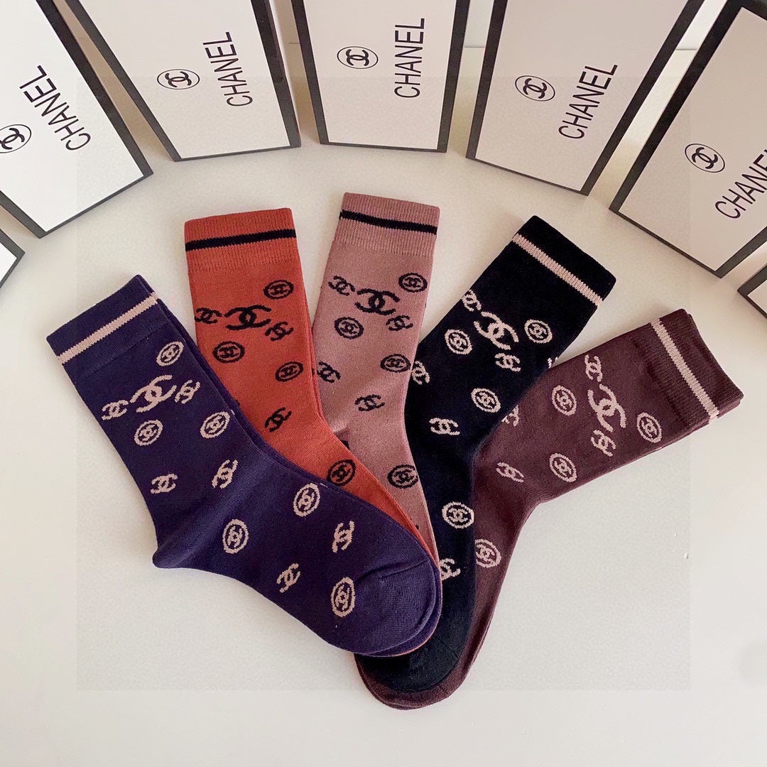 CHANEL CREW SOCKS 410989 ( 1 BOX )