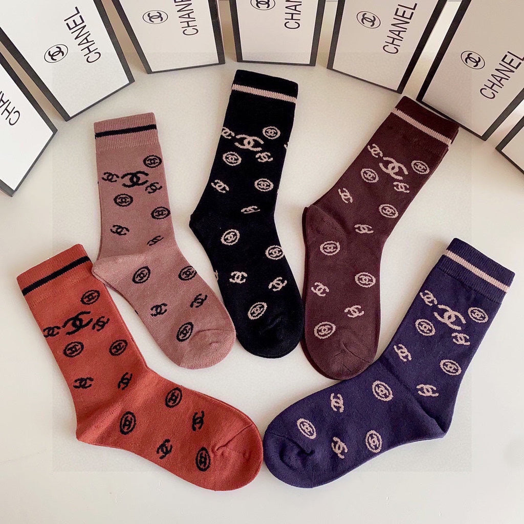 CHANEL CREW SOCKS 410989 ( 1 BOX )
