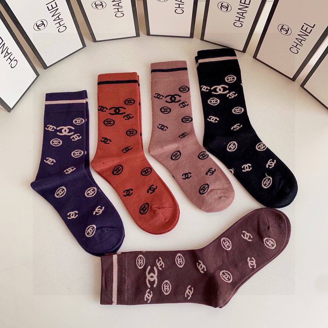 CHANEL CREW SOCKS 410989 ( 1 BOX )