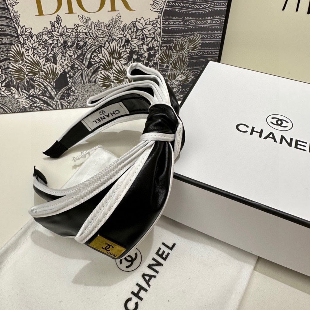 CHANEL BLACK MIX WHITE SILK HAIRBAND 412467