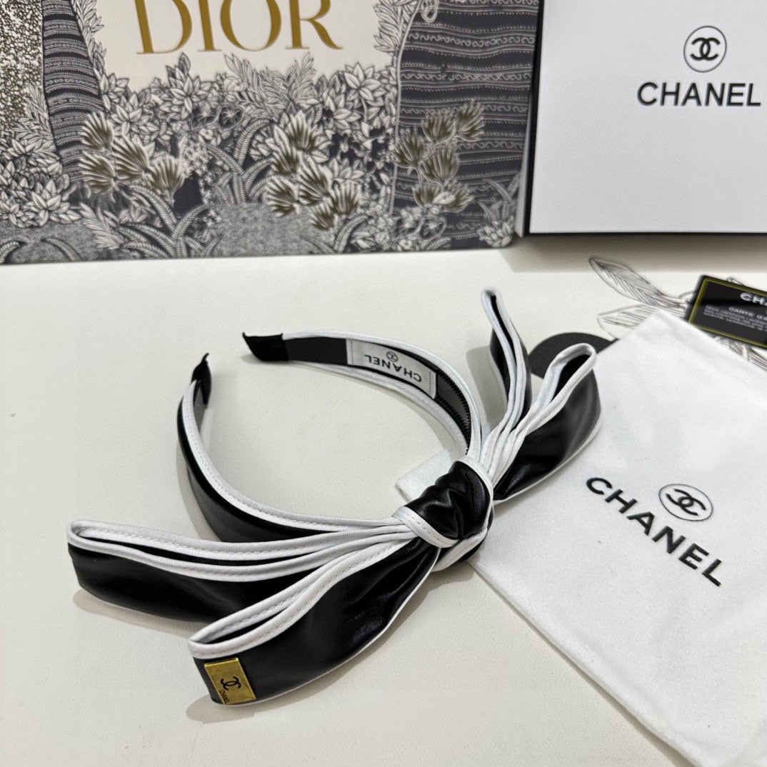 CHANEL BLACK MIX WHITE SILK HAIRBAND 412467