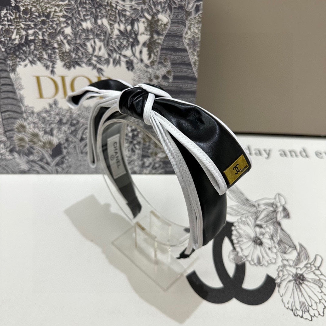 CHANEL BLACK MIX WHITE SILK HAIRBAND 412467