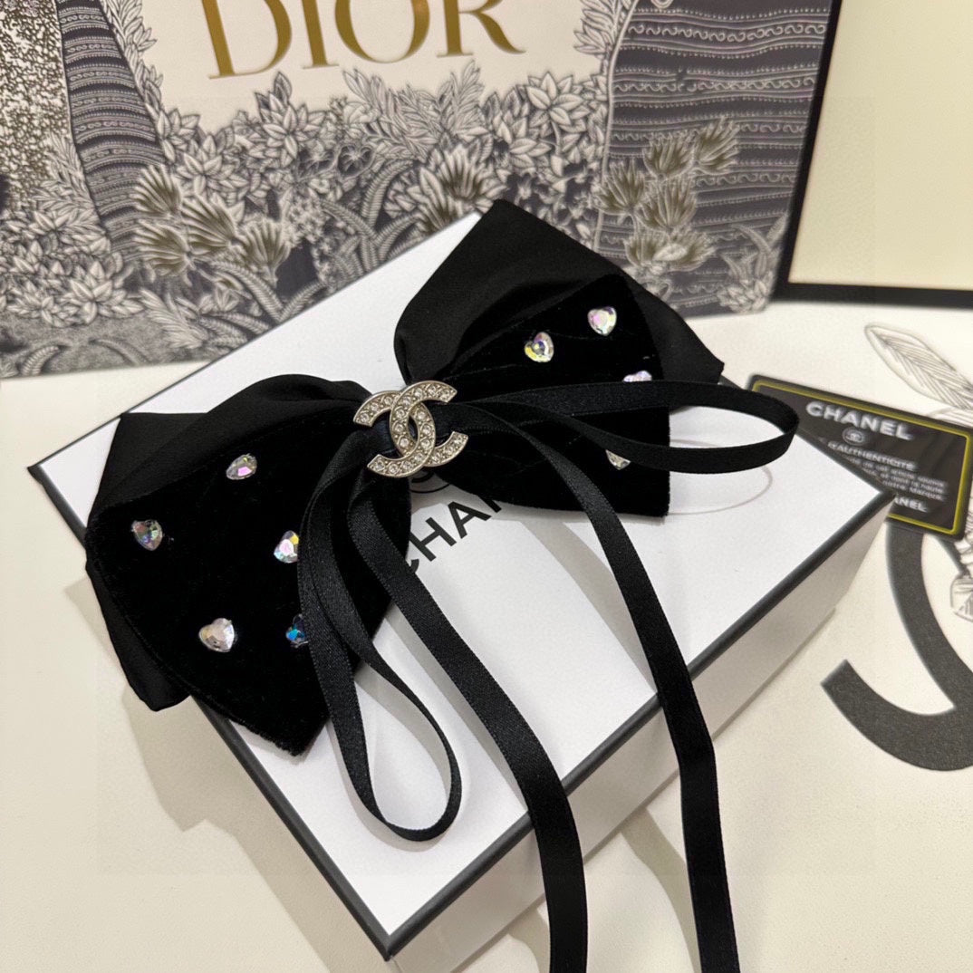 CHANEL BLACK VELVET HAIR CLIP WITH BOW AND CRYSTAL 412471