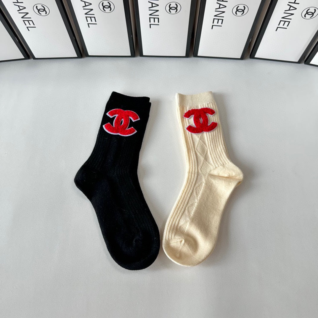 CHANEL CREW SOCKS 417483 ( 1 BOX )