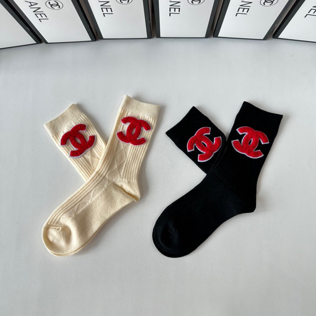 CHANEL CREW SOCKS 417483 ( 1 BOX )