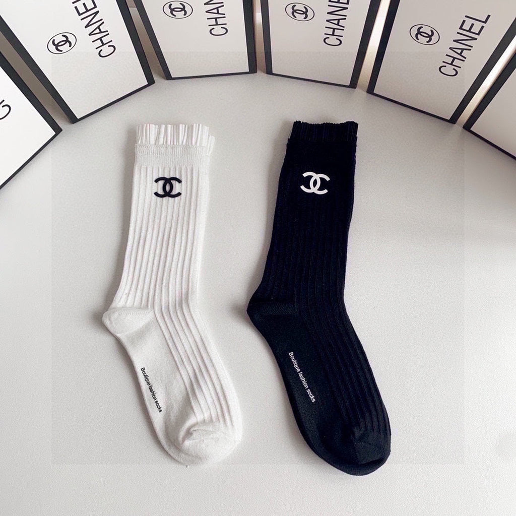 CHANEL CREW SOCKS 417460 ( 1 BOX )