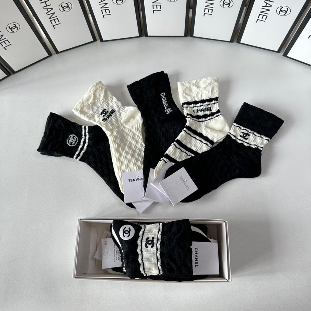 CHANEL LOW-CUT SOCKS 419034 (1 BOX )