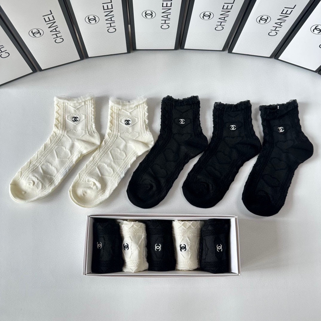 CHANEL LOW-CUT SOCKS 419047 (1 BOX )