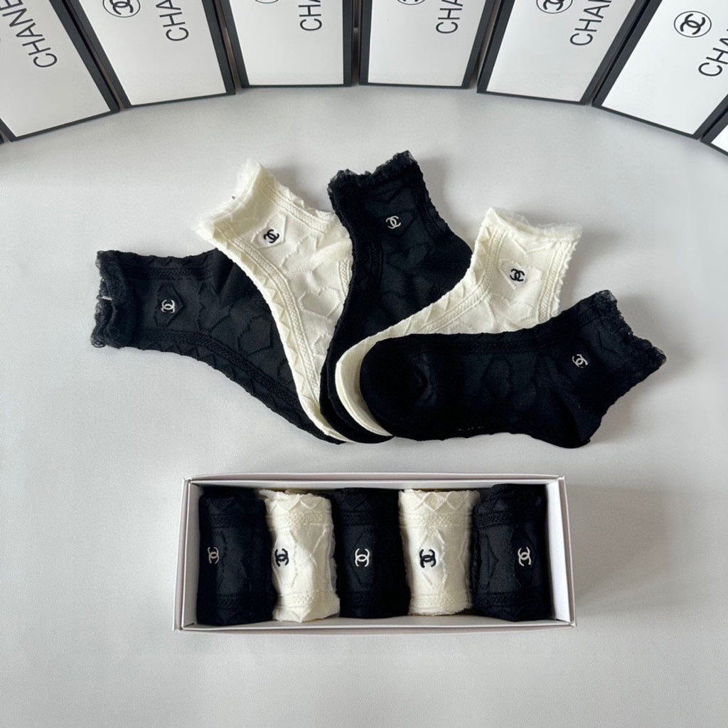 CHANEL LOW-CUT SOCKS 419047 (1 BOX )