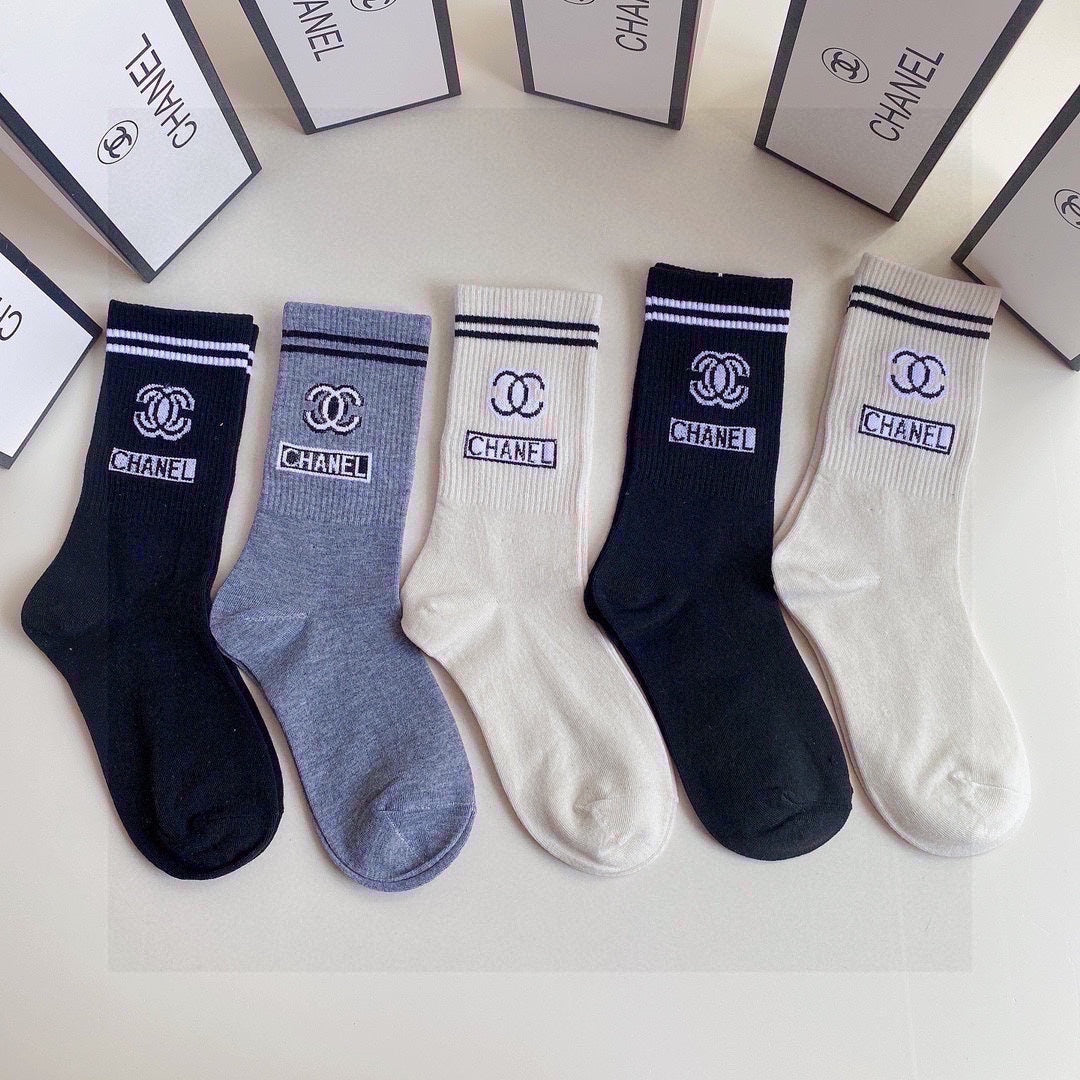 CHANEL CREW SOCKS 423779 (1 BOX)
