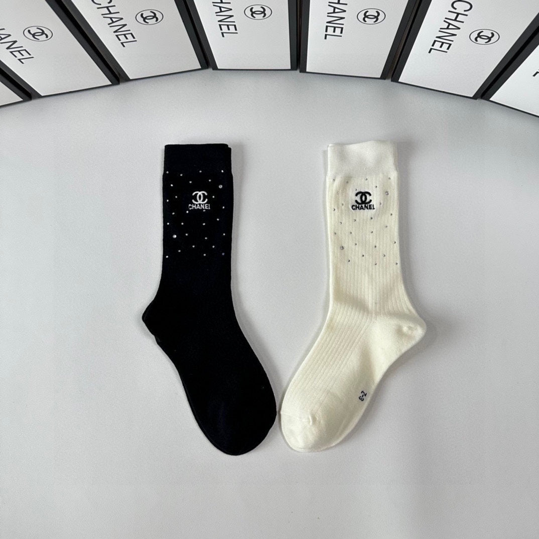 CHANEL CREW SOCKS 423798 (1 BOX)