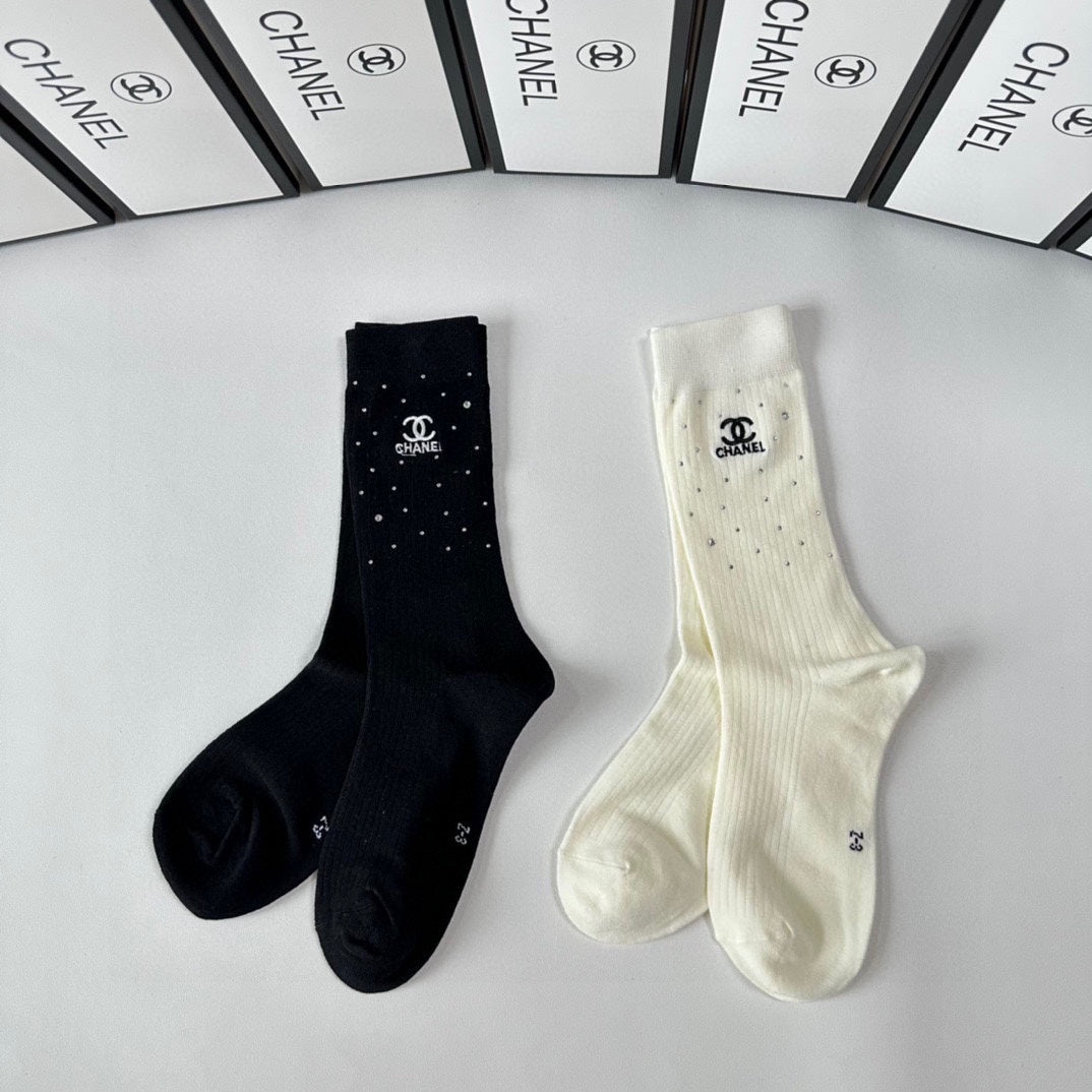 CHANEL CREW SOCKS 423798 (1 BOX)