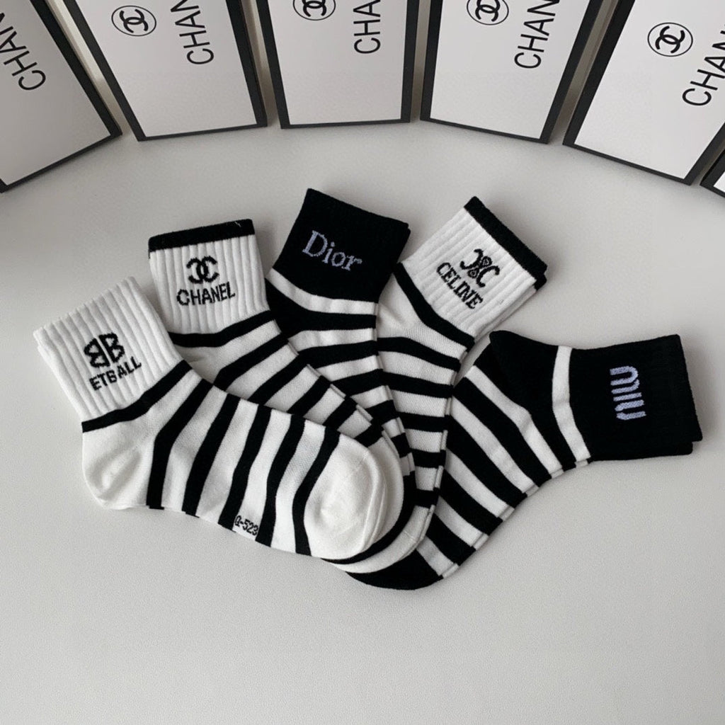 CHANEL LOW-CUT SOCKS 423830 (1 BOX)