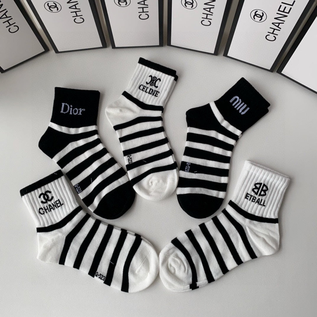 CHANEL LOW-CUT SOCKS 423830 (1 BOX)