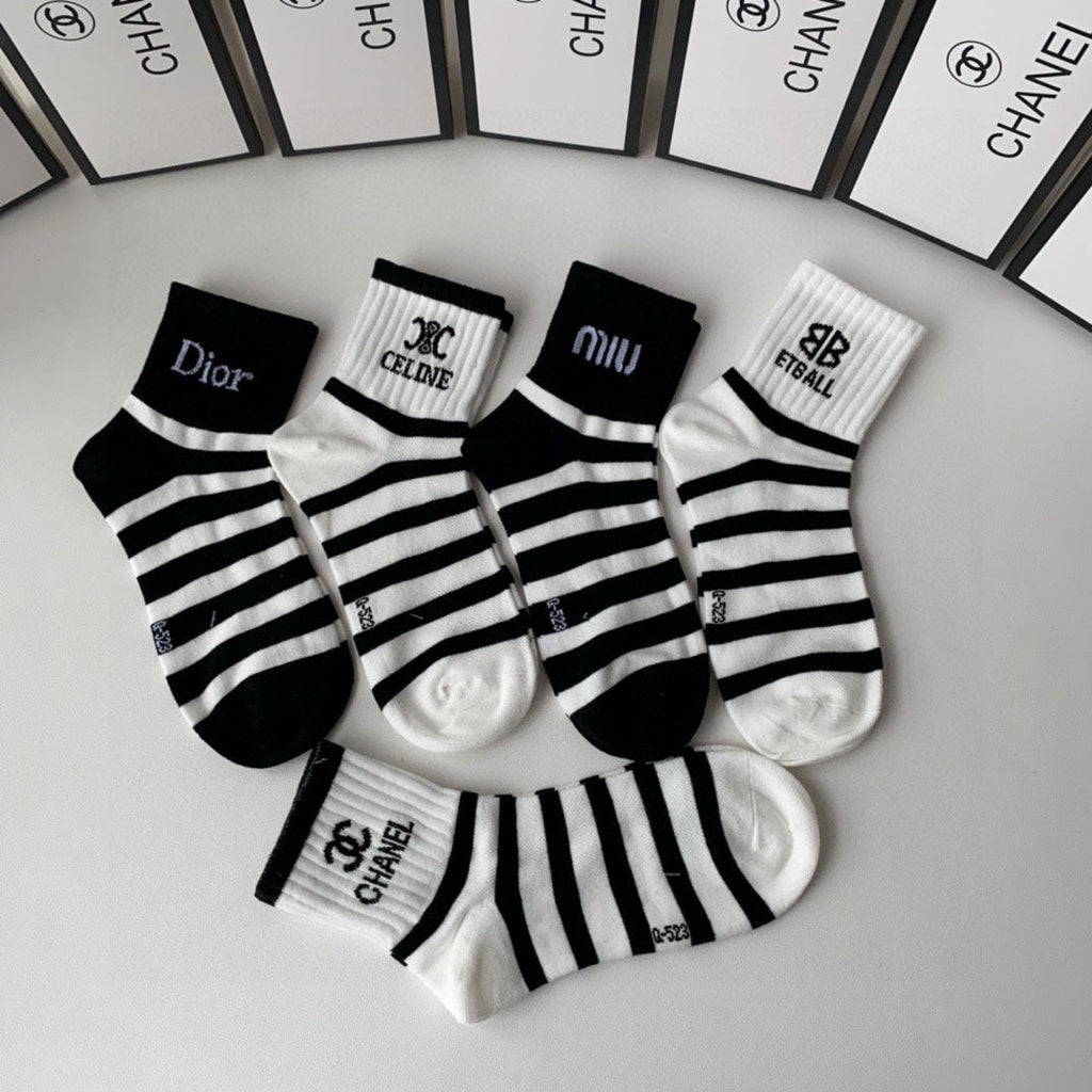 CHANEL LOW-CUT SOCKS 423830 (1 BOX)
